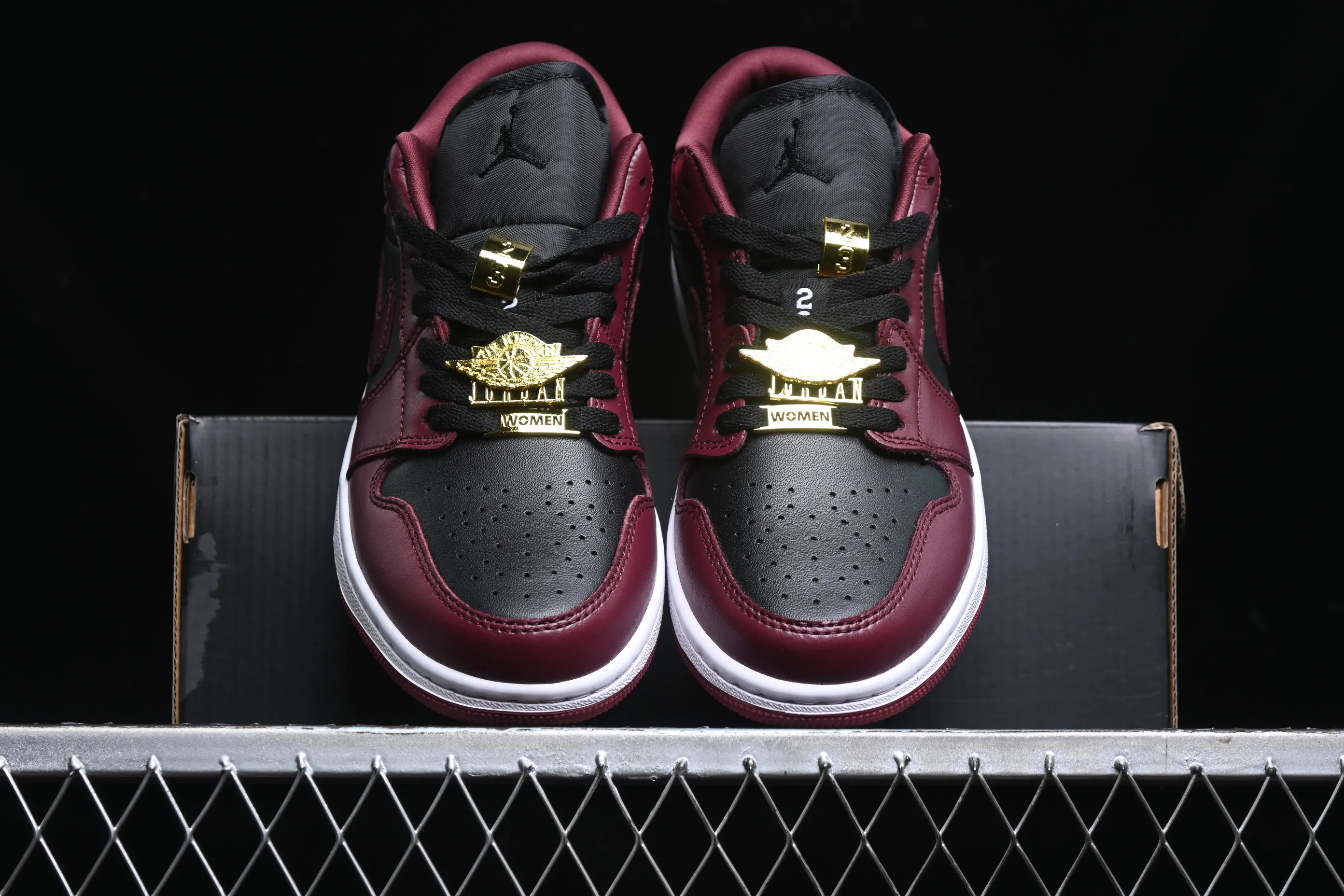 All categories Air Jordan Jordan series basketball shoes Air Jordan 1 Low Air Jordan 1 Low AJ1 Joe 1 black wine red metal flying wings DB6491-600